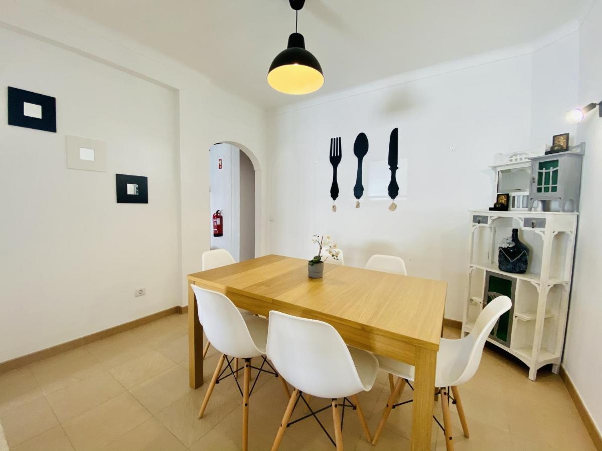 Best Guest Residence Lagos Luaran gambar