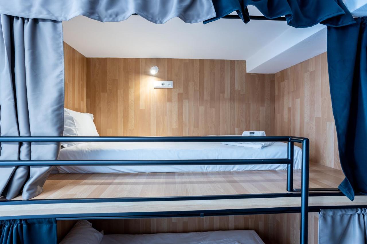 Best Guest Residence Lagos Luaran gambar