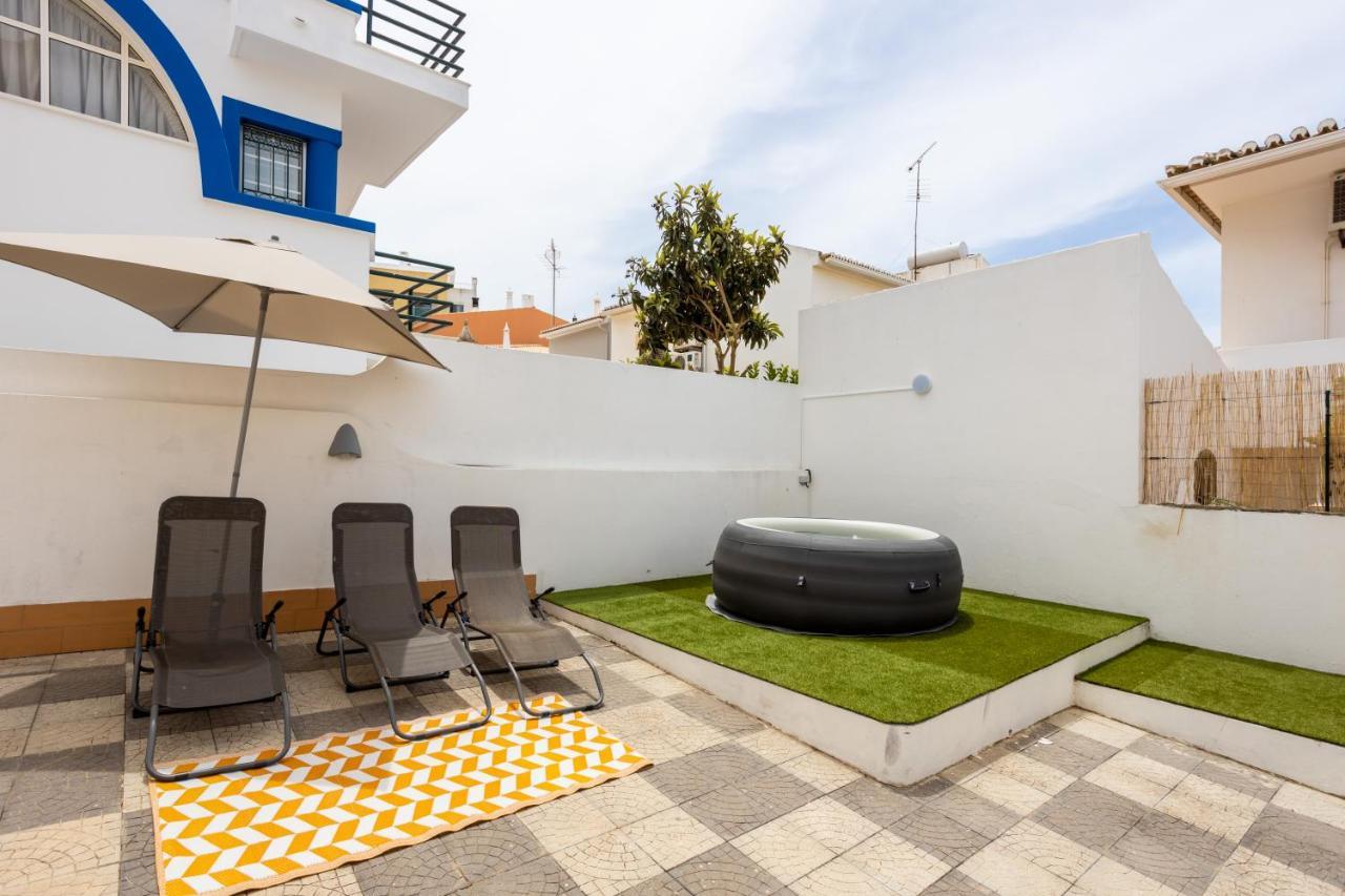 Best Guest Residence Lagos Luaran gambar
