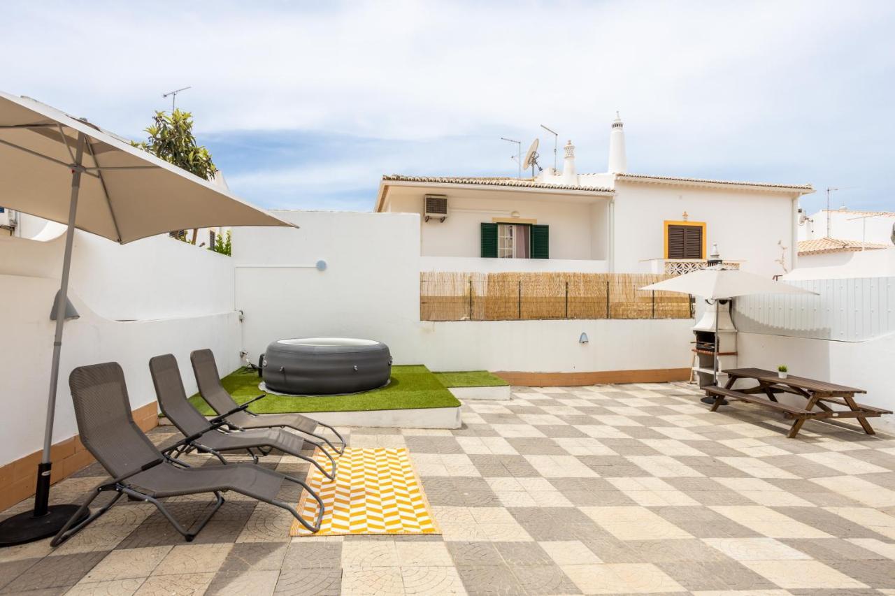 Best Guest Residence Lagos Luaran gambar