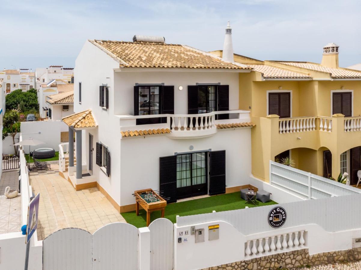 Best Guest Residence Lagos Luaran gambar